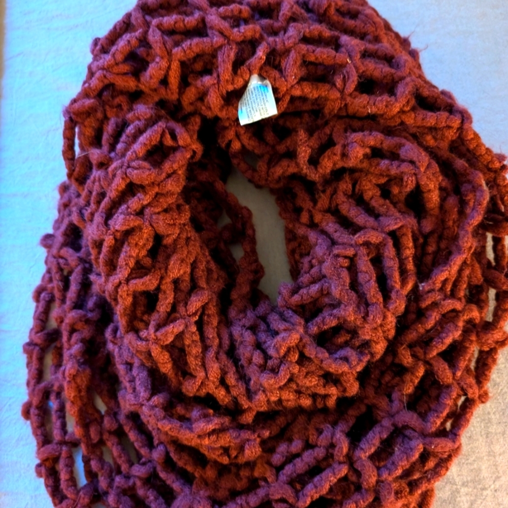 Girly Sutro Open Knit Infinity Scarf, Bugundy